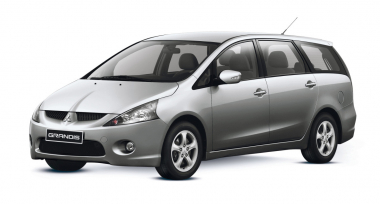 Mitsubishi Grandis 2003-2011 6 мест (правый руль)